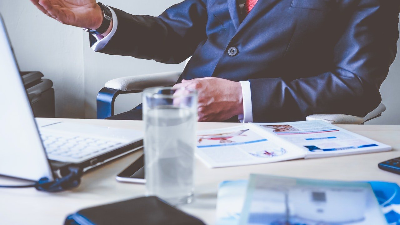 Disrupción o muerte: el imperativo comercial para la innovación